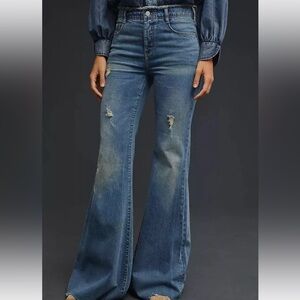 Pilcro The Supermodel High-Rise Flare Jeans!